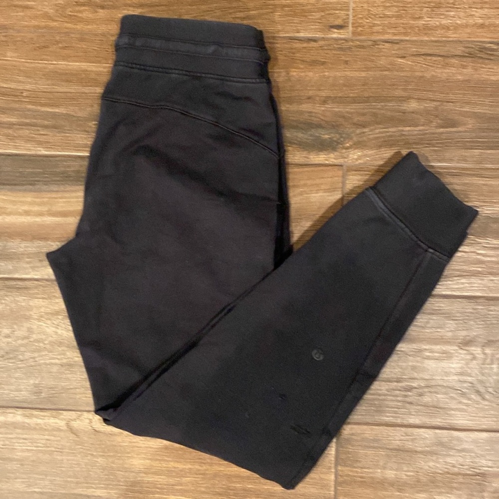 Lululemon joggers